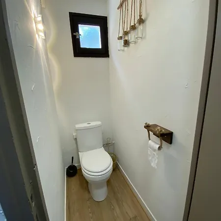 Casa Vista Bella - Maison En Corse Avec Grande Terrasse Et Acces Direct A La Mer, Marine De Sant'ambroggio Entre Calvi Et L'ile Rousse *