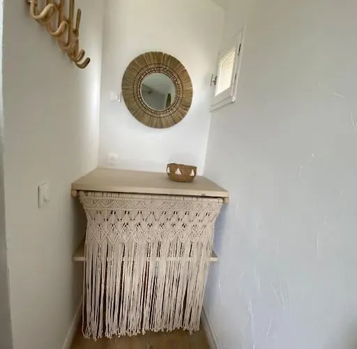 度假居 Casa Vista Bella - Maison En Corse Avec Grande Terrasse Et Acces Direct A La Mer, Marine De Sant'ambroggio Entre Calvi Et L'ile Rousse 卢米奥