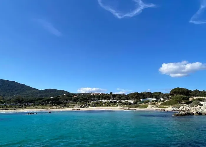 Casa Vista Bella - Maison En Corse Avec Grande Terrasse Et Acces Direct A La Mer, Marine De Sant'ambroggio Entre Calvi Et L'ile Rousse * 루미오