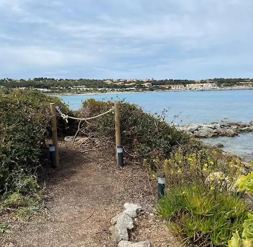 Casa Vista Bella - Maison En Corse Avec Grande Terrasse Et Acces Direct A La Mer, Marine De Sant'ambroggio Entre Calvi Et L'ile Rousse 度假居 卢米奥